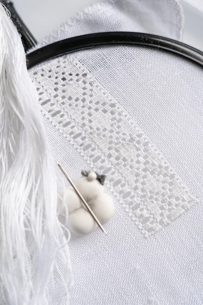 Cusături tradiționale pe pânză